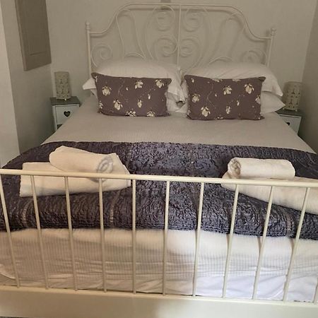 Busy Beas Cottage Вёкингтон Экстерьер фото
